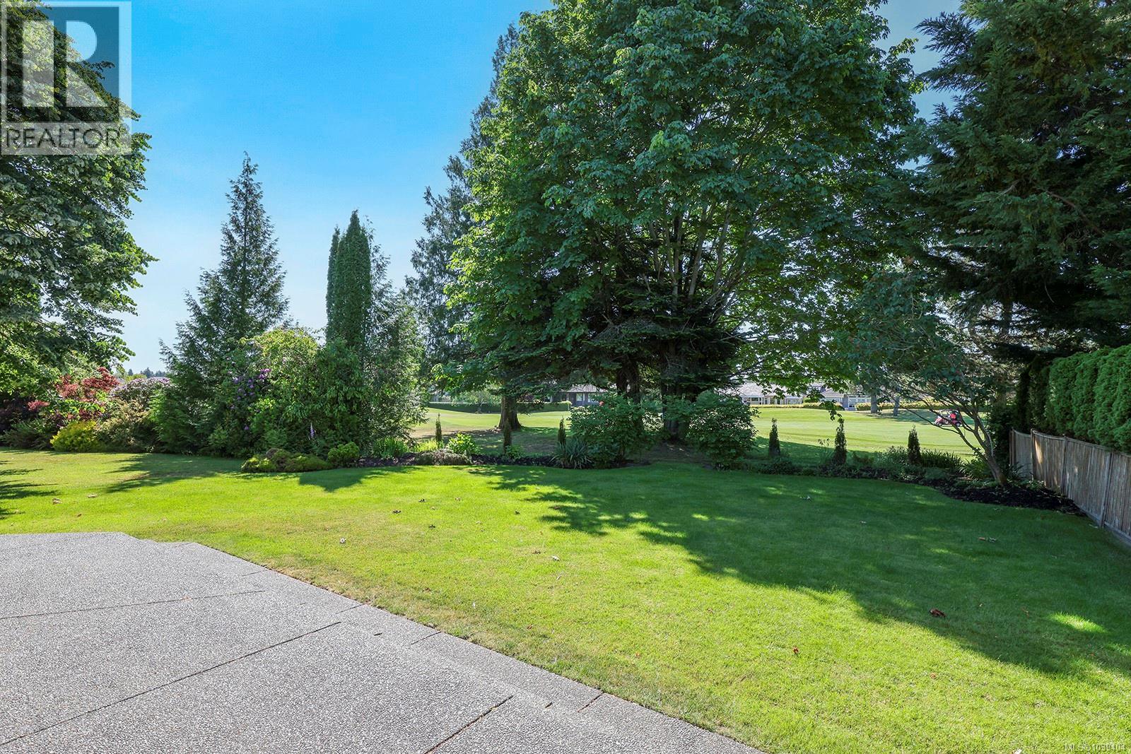 3331 Royal Vista Way Property Photo 12