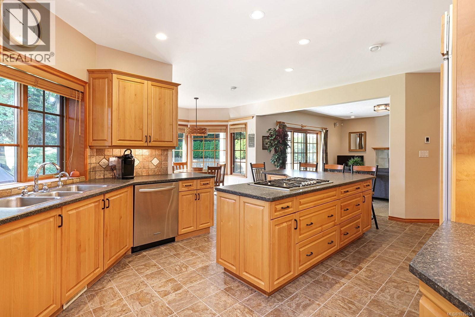 3331 Royal Vista Way Property Photo 25