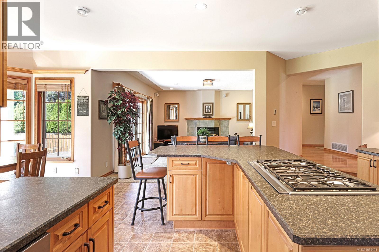 3331 Royal Vista Way Property Photo 26