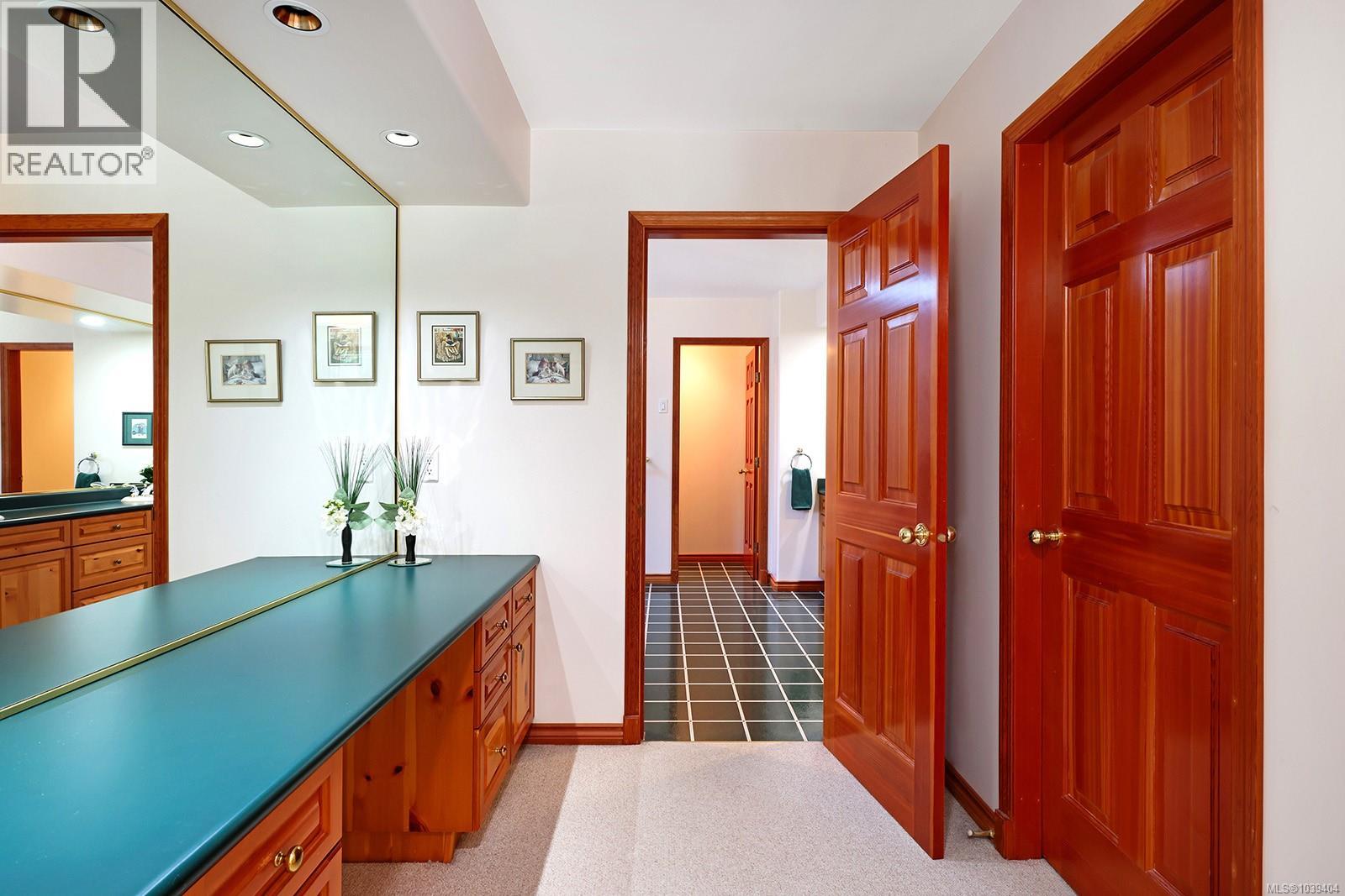 3331 Royal Vista Way Property Photo 40