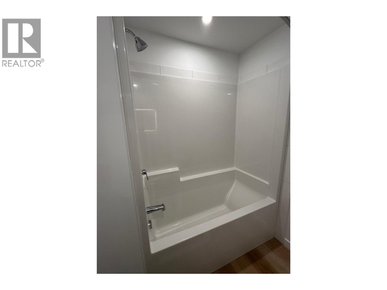 1274 Devonshire Avenue Unit# 443 Property Photo 10