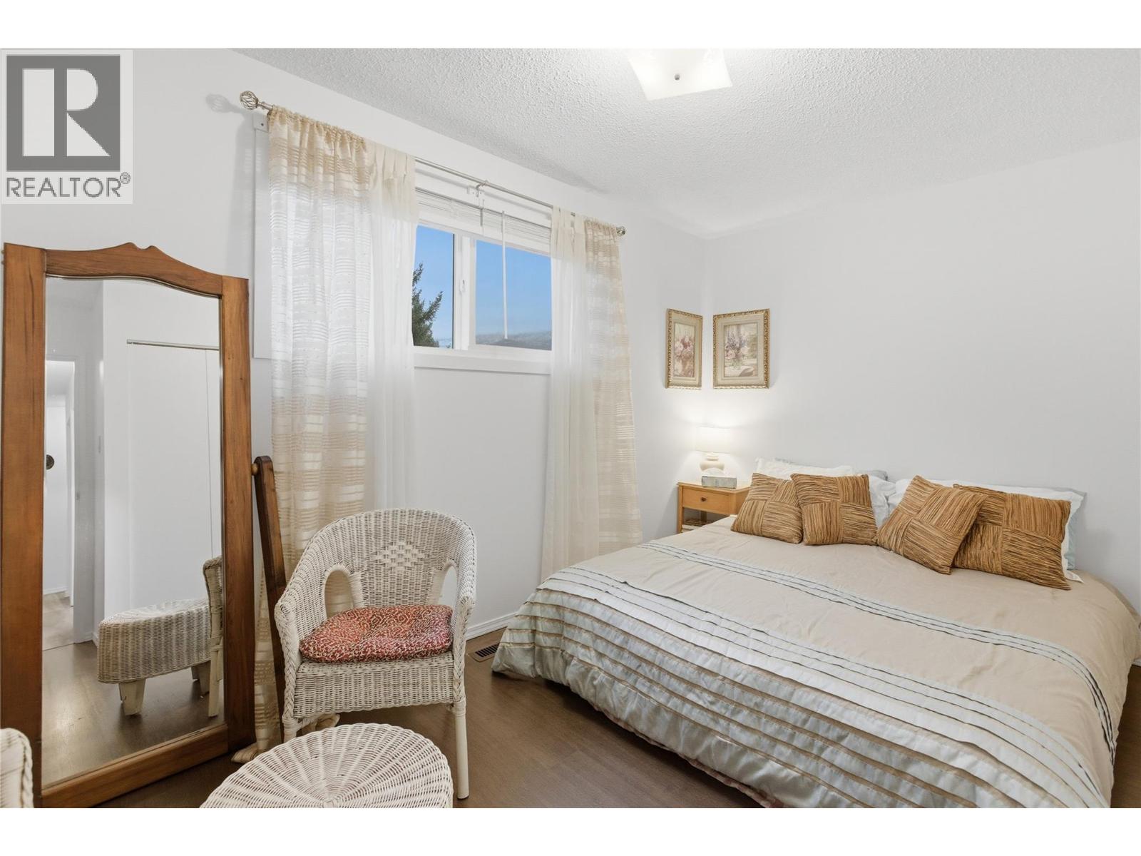 1582 Stage Road Property Photo 15