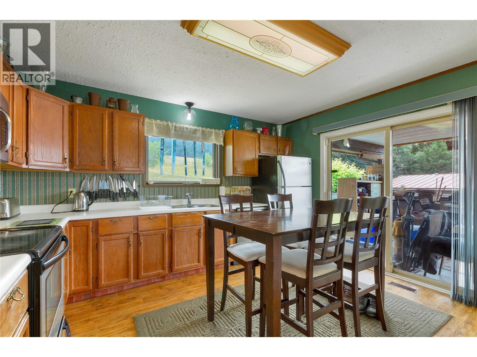 7096 Longacre Drive Property Photo 17