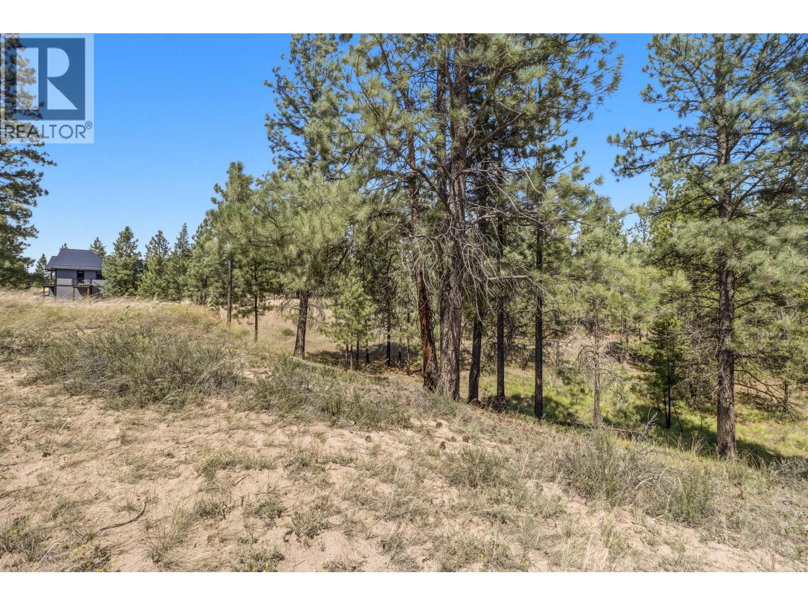 205 Corral Boulevard Property Photo 4