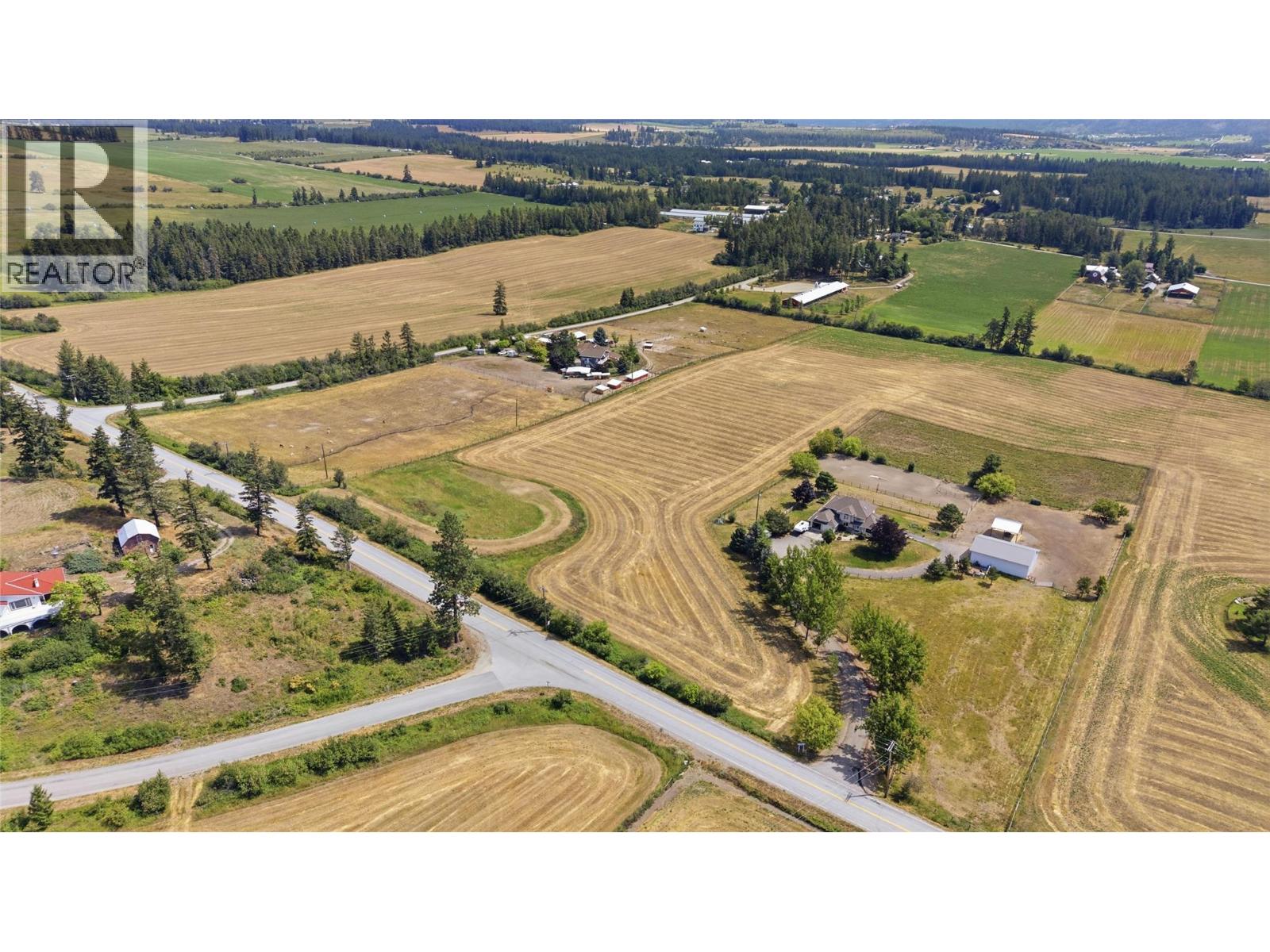 4376 Salmon River Road Property Photo 4