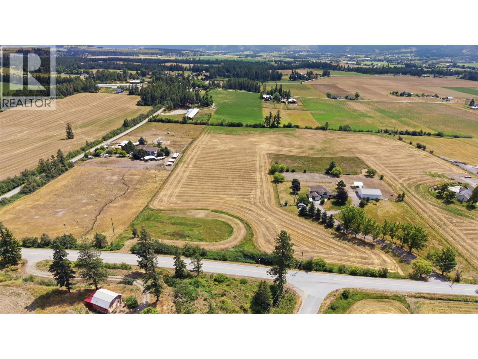 4376 Salmon River Road Property Photo 5