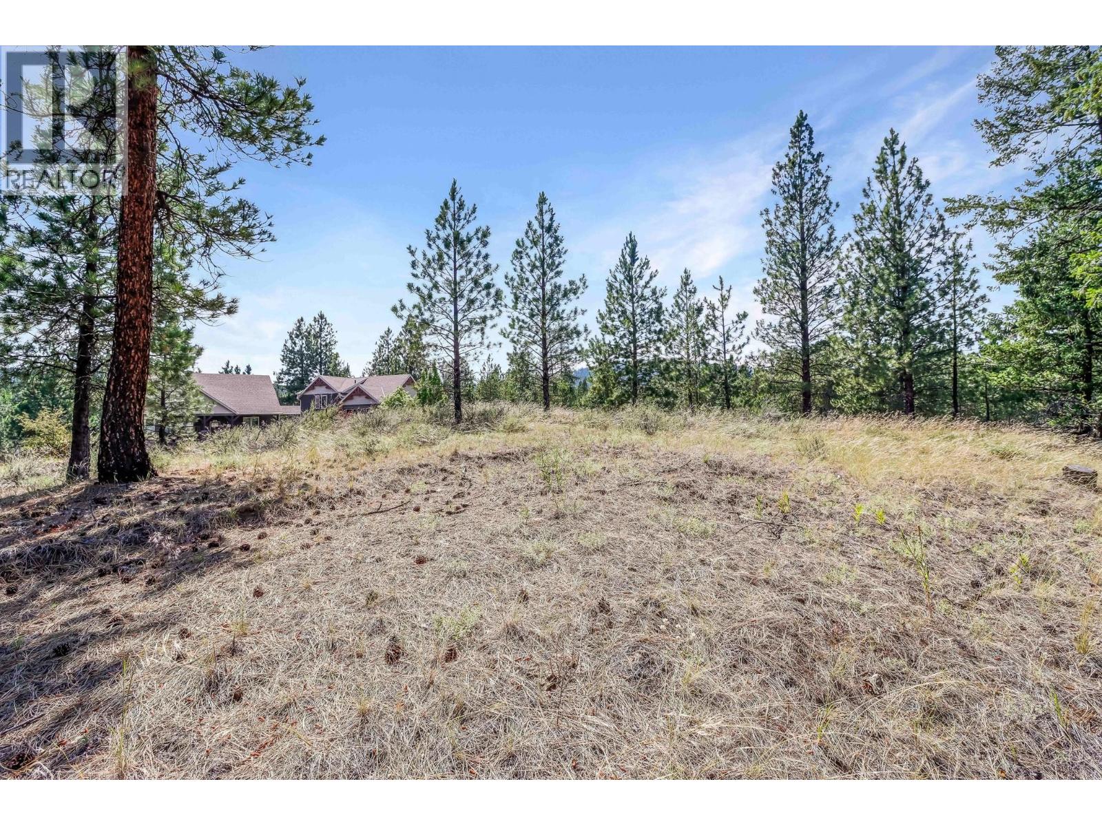 241 Corral Boulevard Property Photo 5