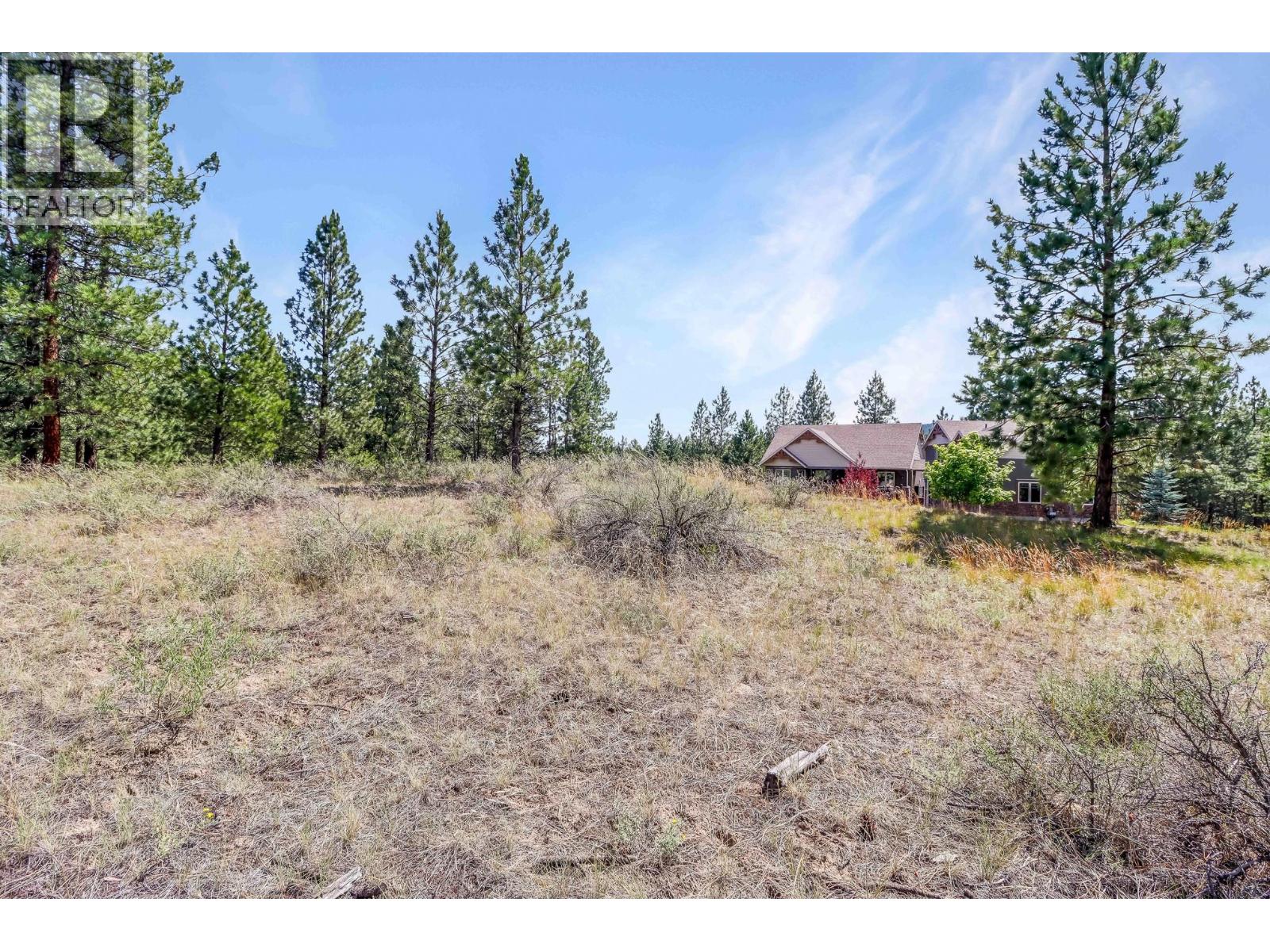 241 Corral Boulevard Property Photo 6
