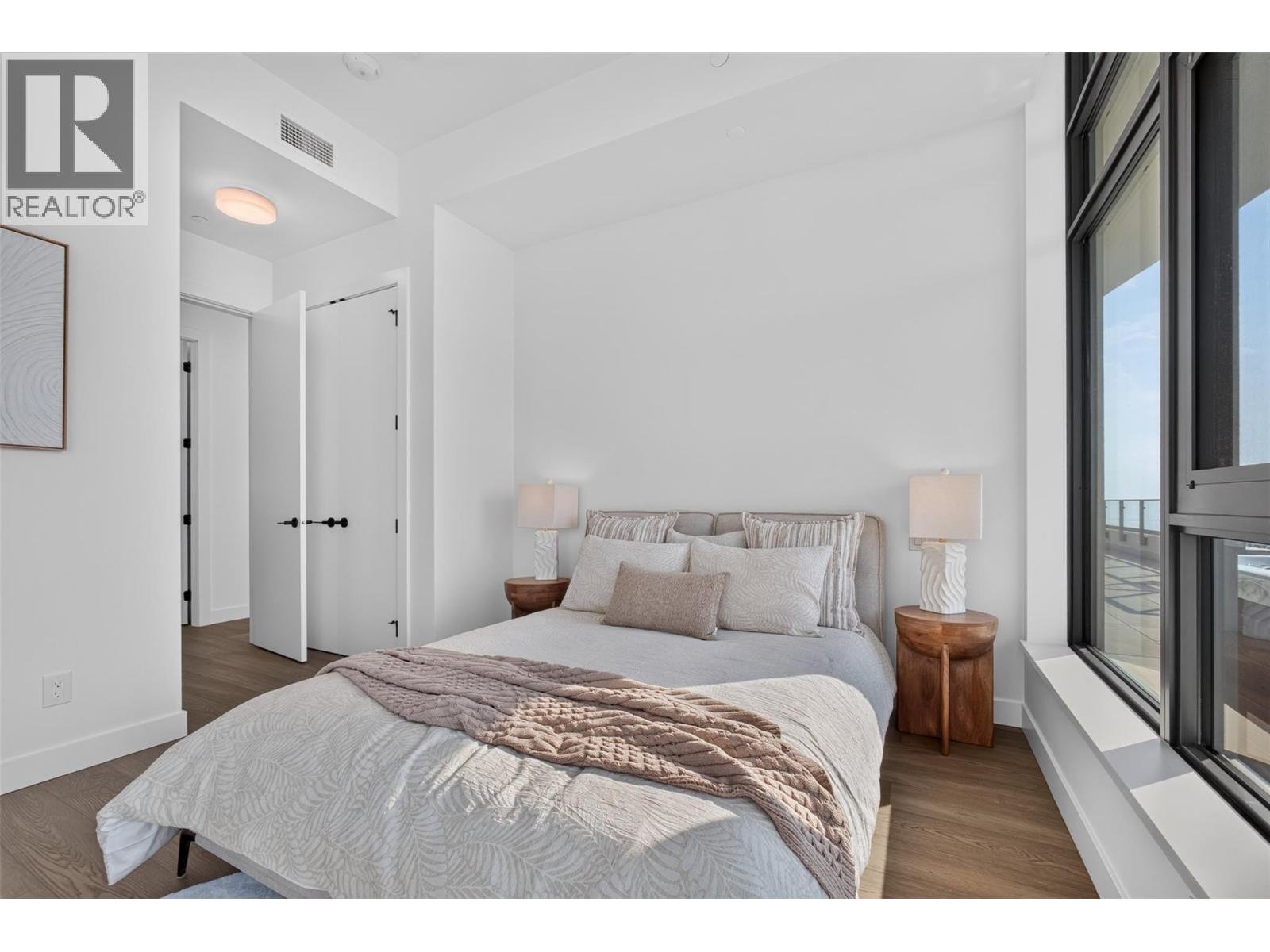 3800 Capozzi Road Unit# Ph2 Property Photo 33
