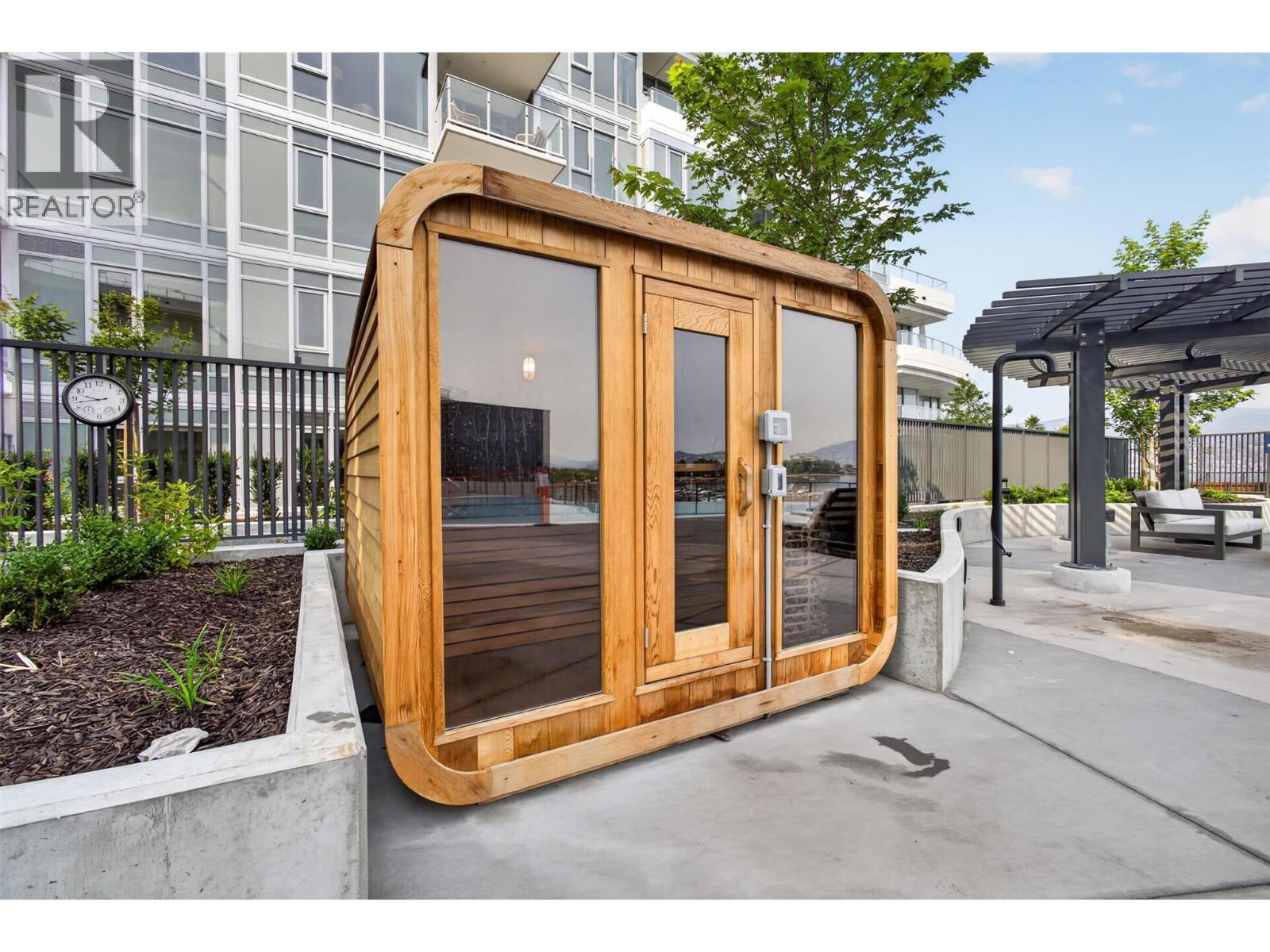 3800 Capozzi Road Unit# Ph2 Property Photo 49