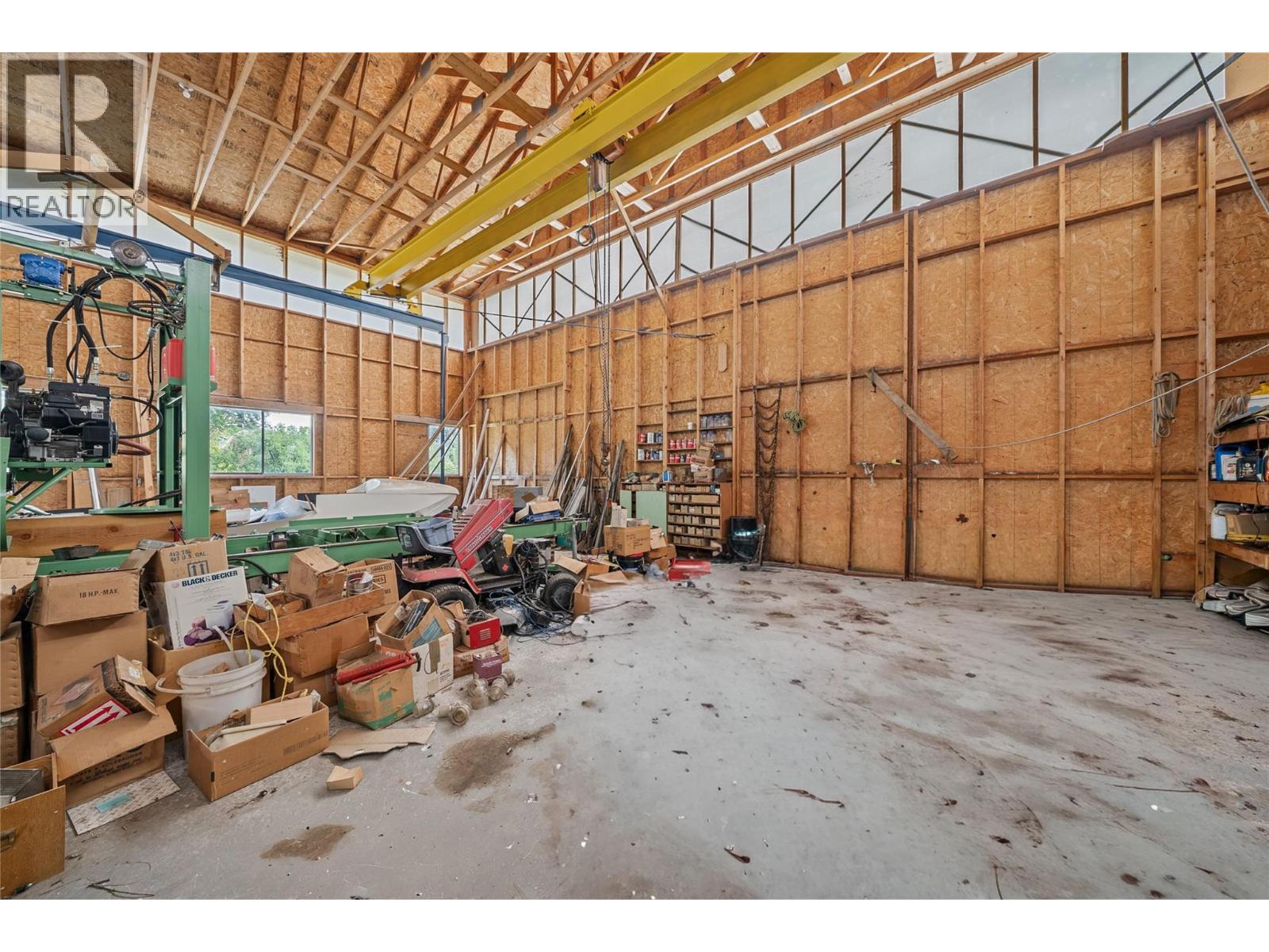 1102 Trans Canada Highway Property Photo 15