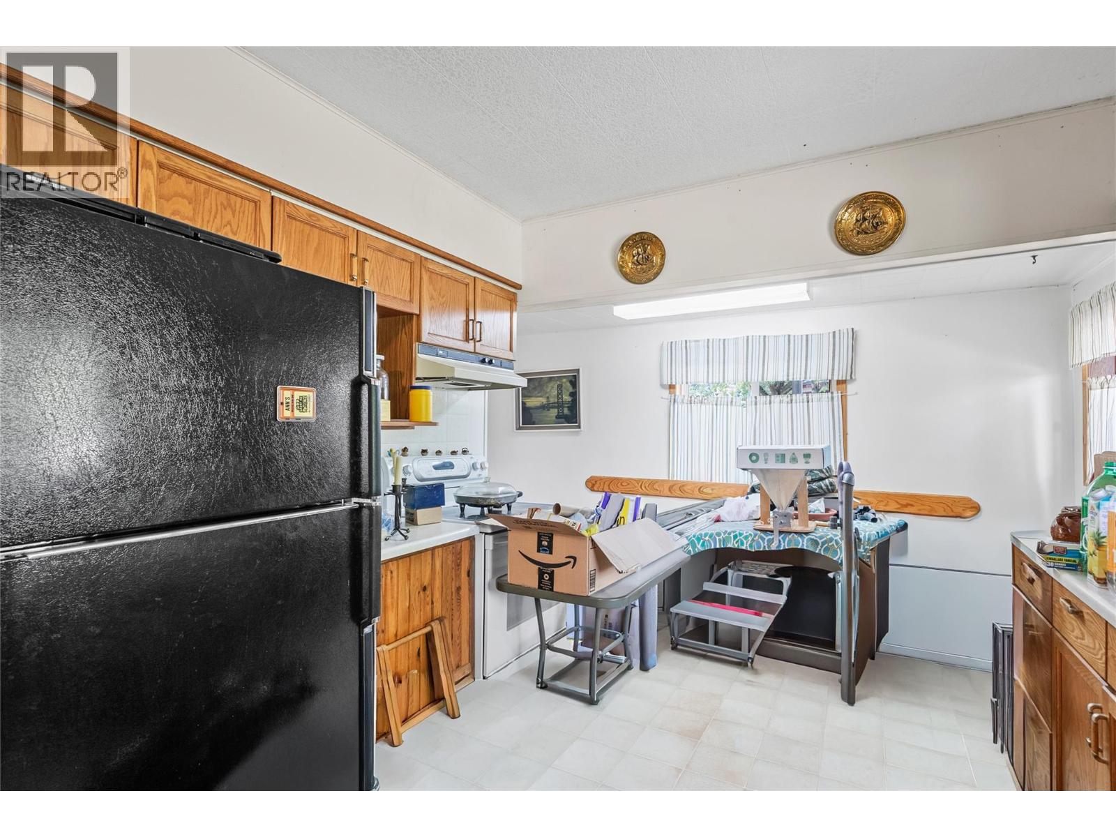 1102 Trans Canada Highway Property Photo 28