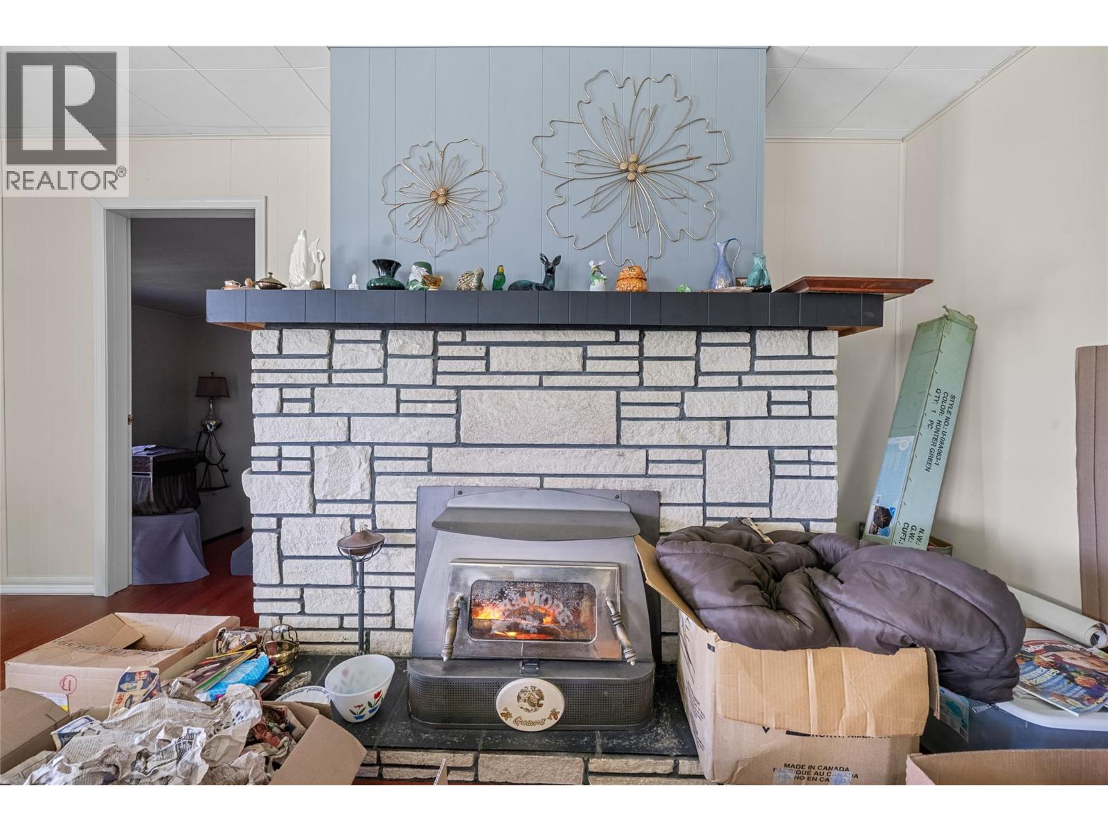 1102 Trans Canada Highway Property Photo 30