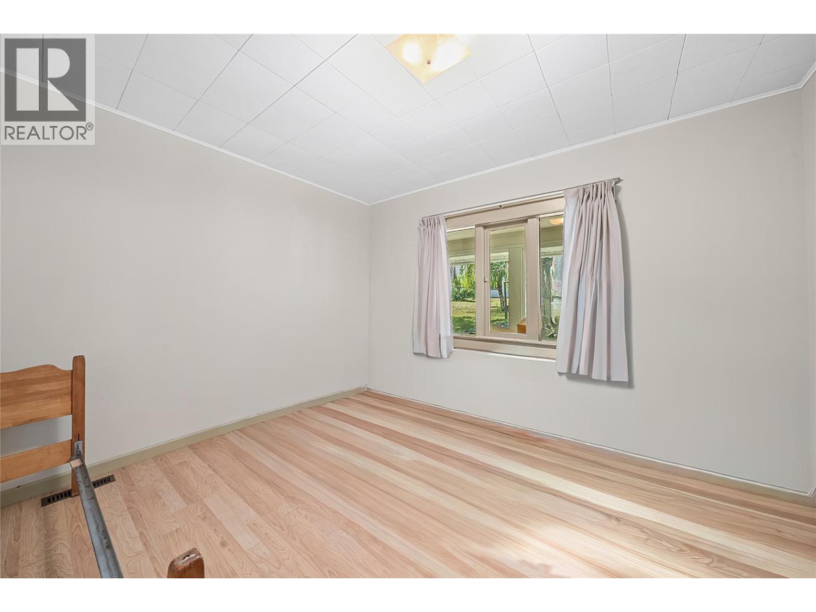 1102 Trans Canada Highway Property Photo 35
