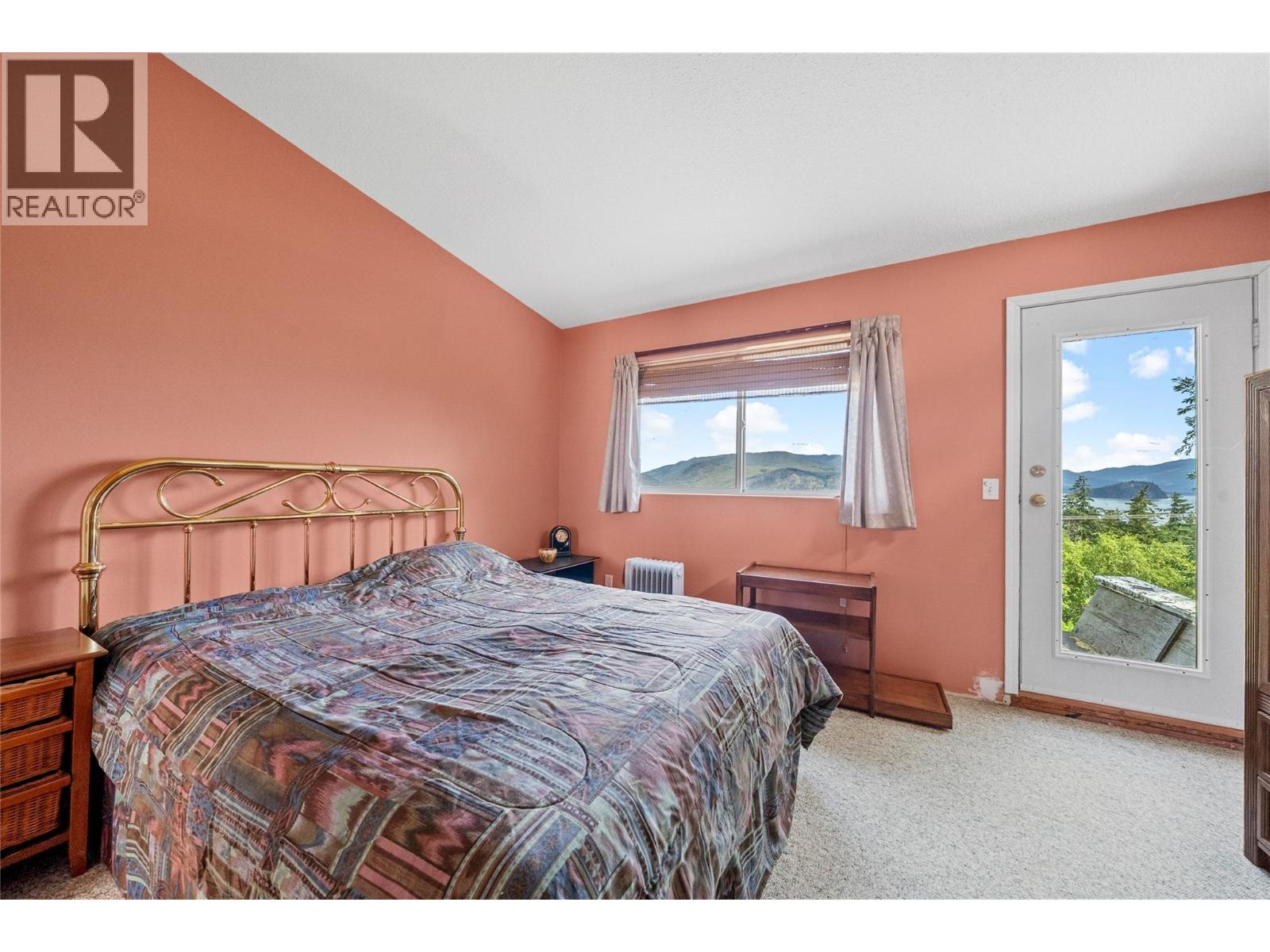 1102 Trans Canada Highway Property Photo 36