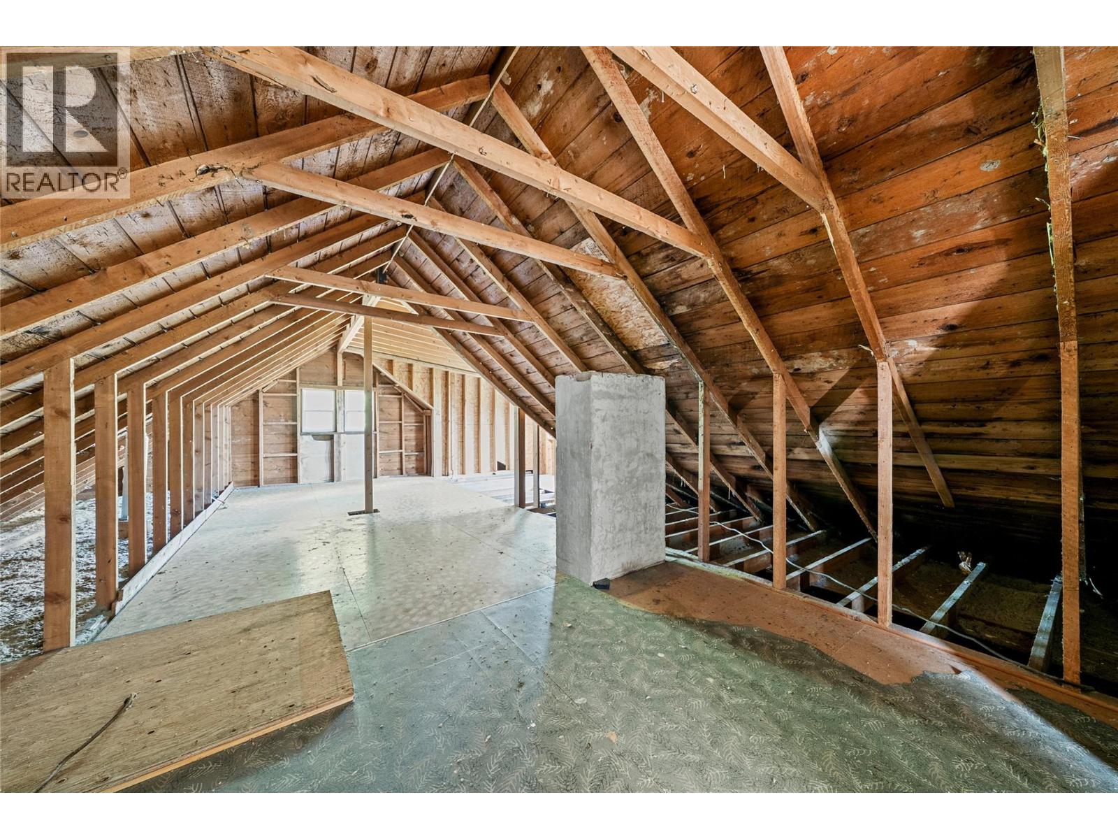 1102 Trans Canada Highway Property Photo 39
