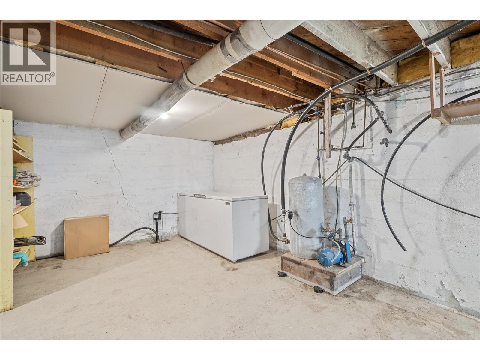 1102 Trans Canada Highway Property Photo 44