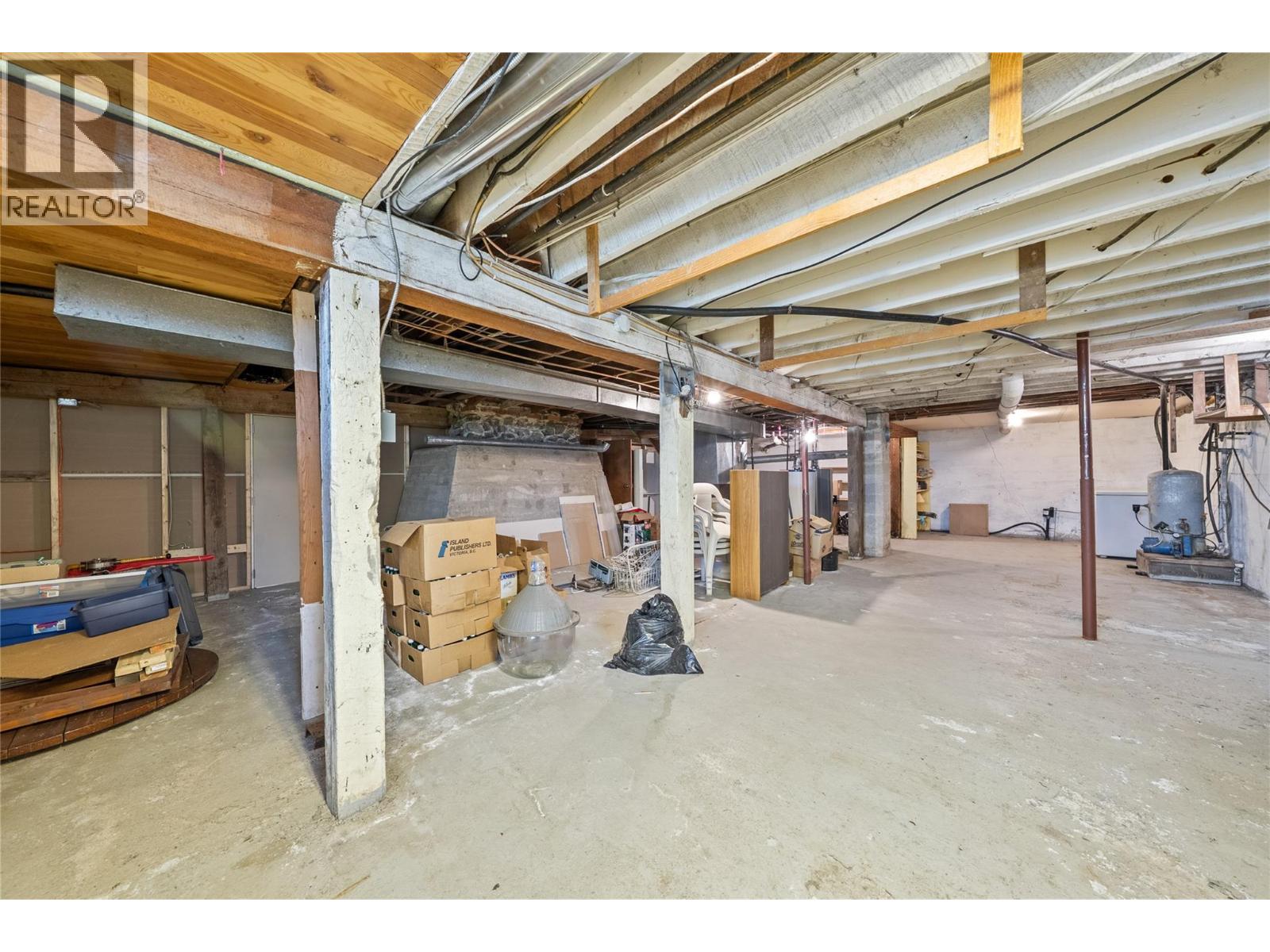 1102 Trans Canada Highway Property Photo 45