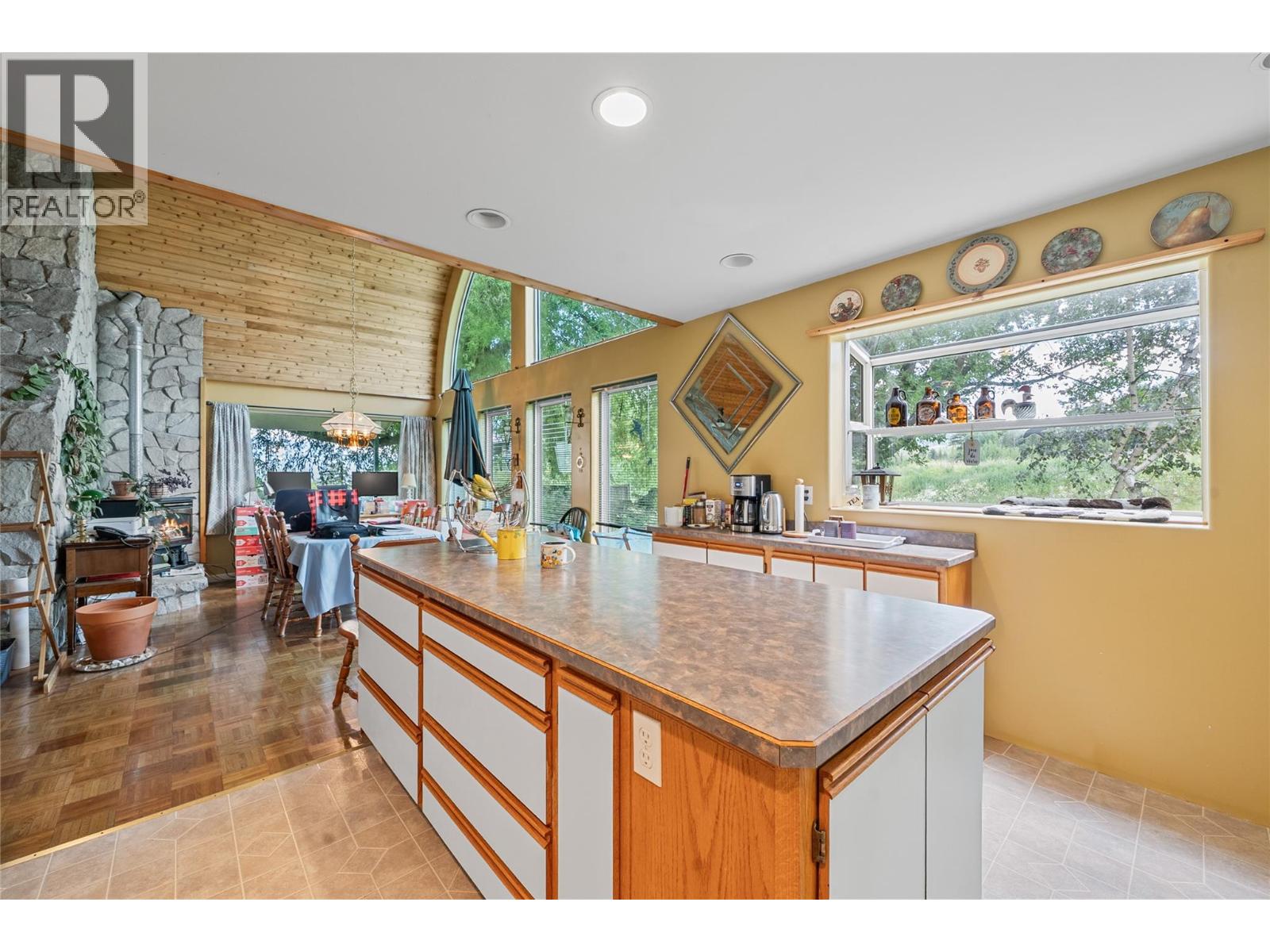 1102 Trans Canada Highway Property Photo 56