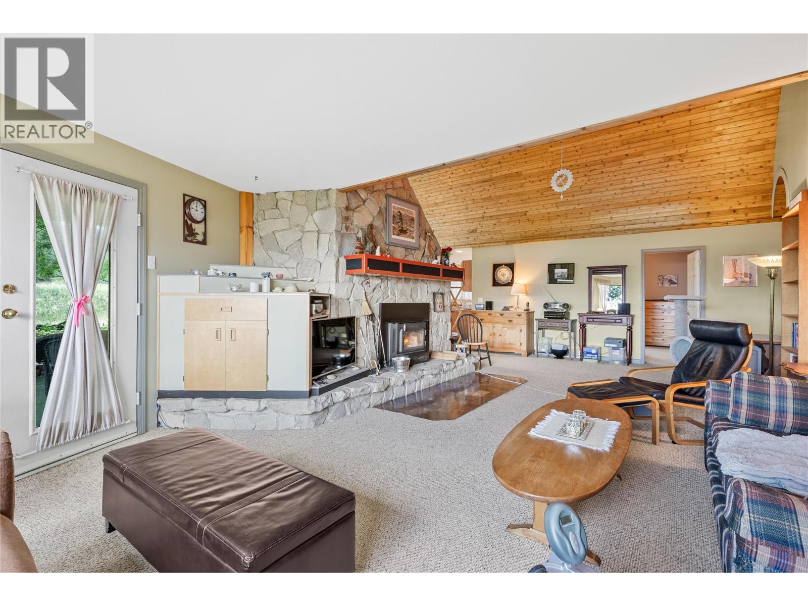 1102 Trans Canada Highway Property Photo 64