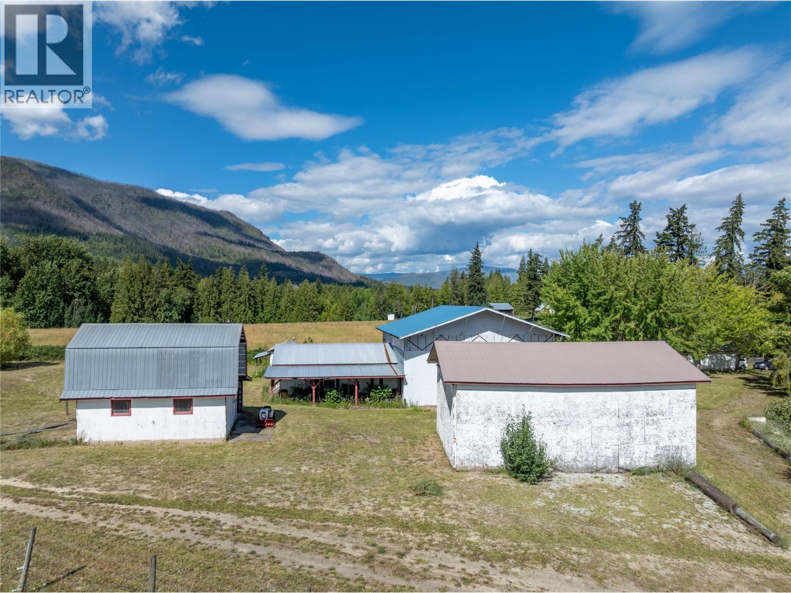 1102 Trans Canada Highway Property Photo 68