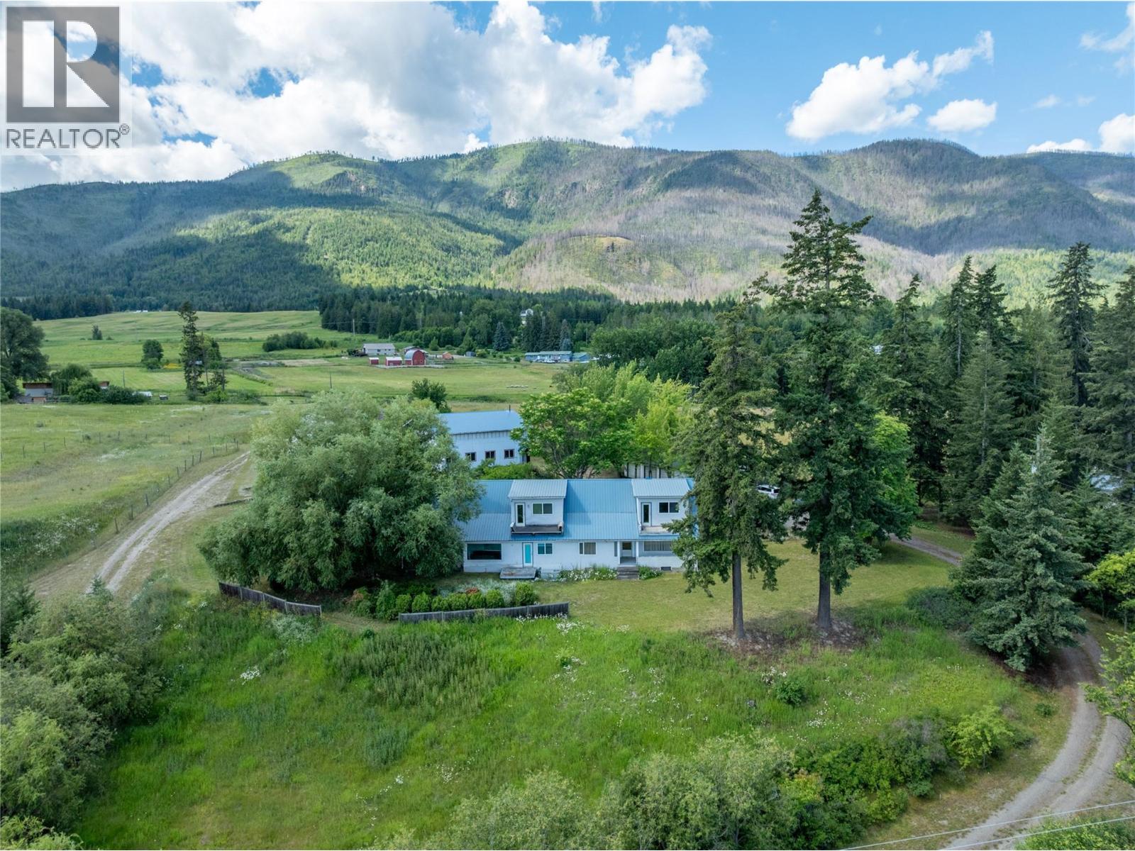 1102 Trans Canada Highway Property Photo 73