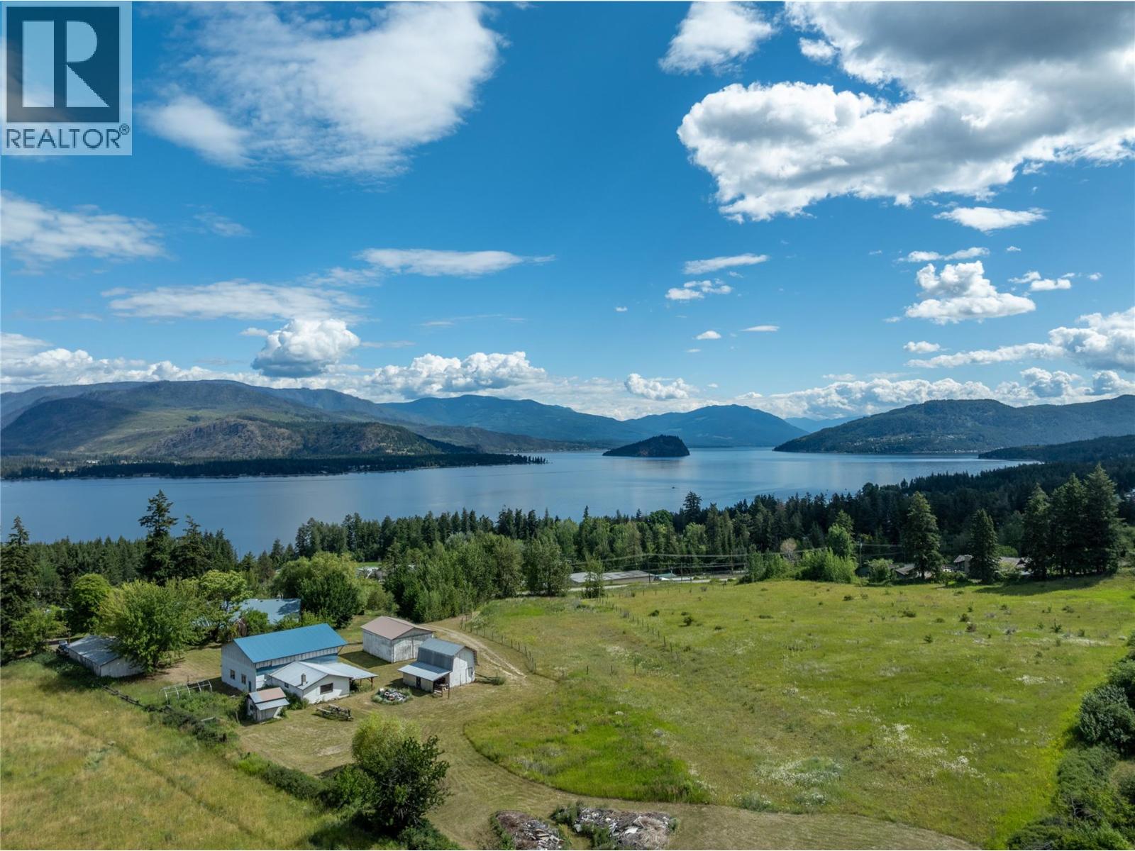 1102 Trans Canada Highway Property Photo 82