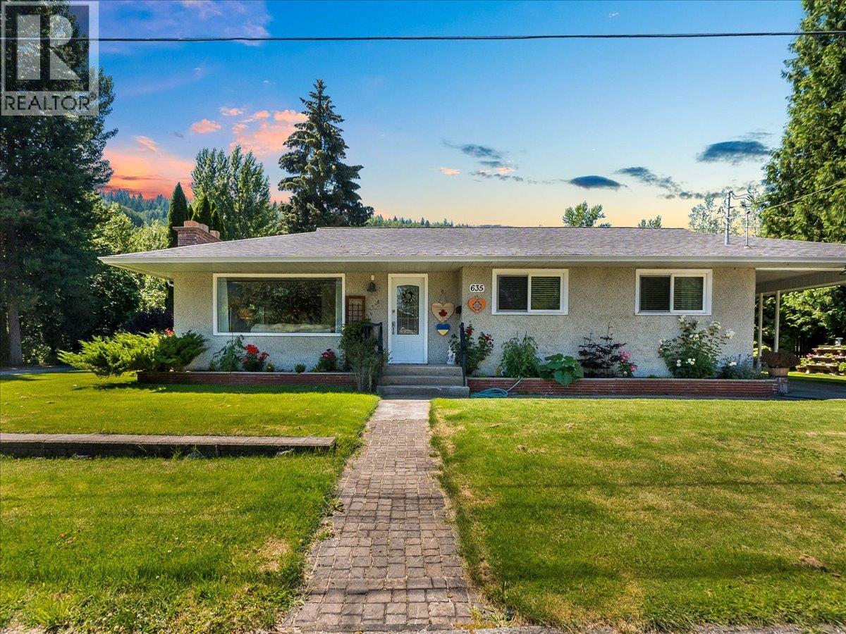 635 Jacobs Street Property Photo 1