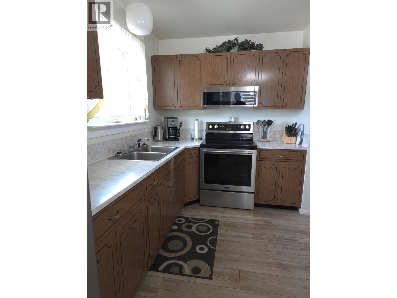1408 Quartz Road Property Photo 25