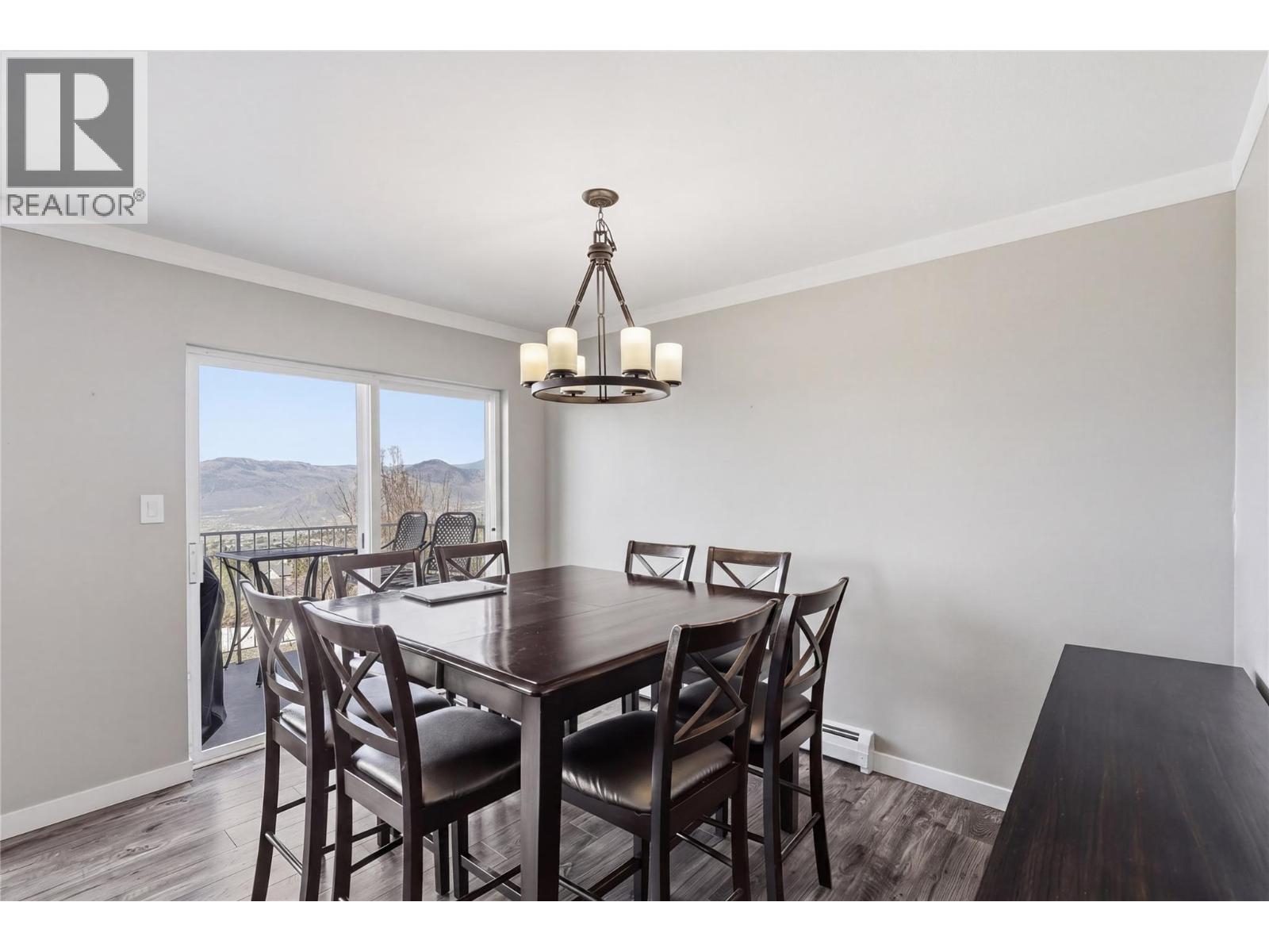 750 Dunrobin Drive Unit# 7 Property Photo 5