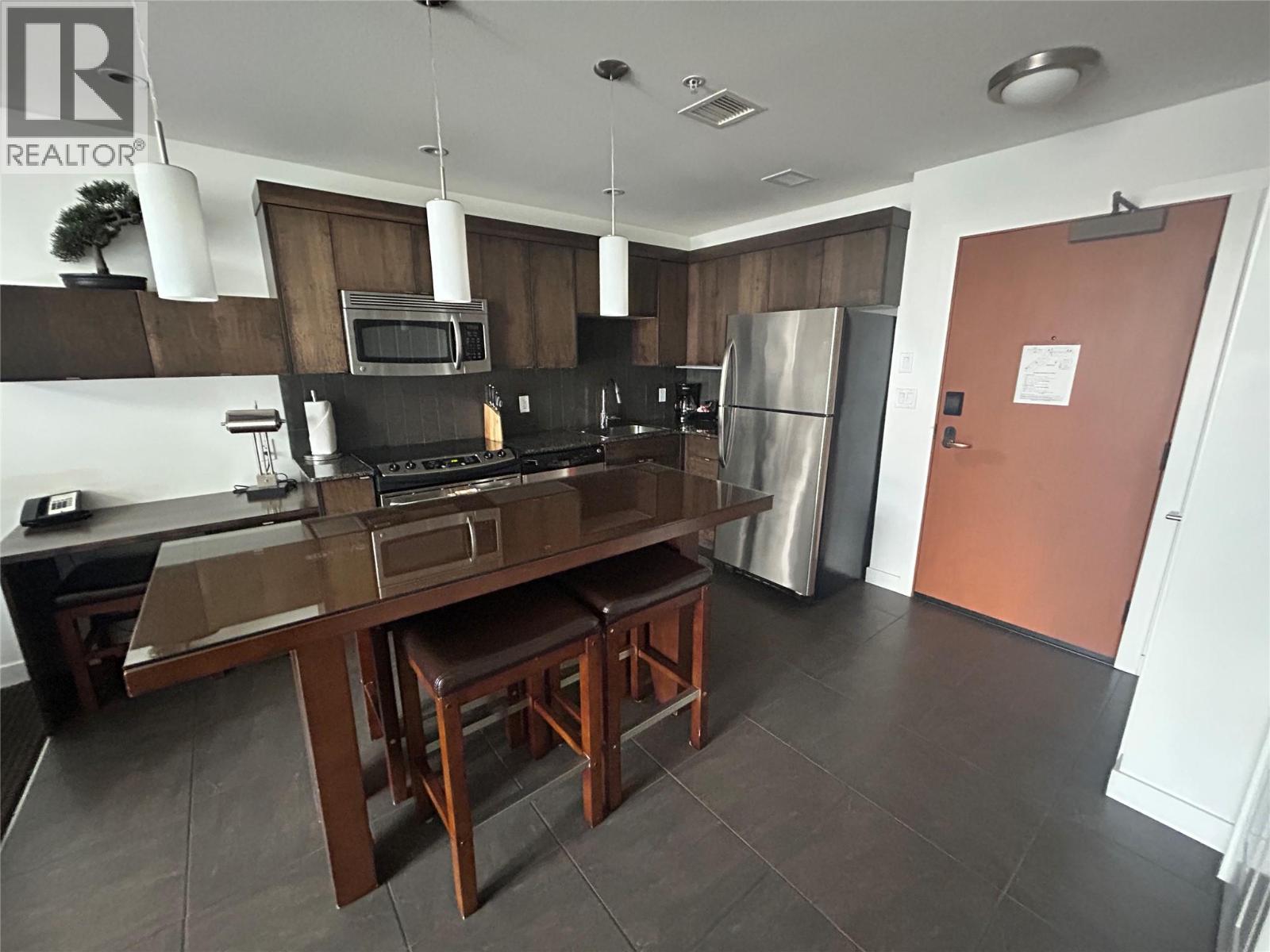400 Stemwinder Drive Unit# 413 Property Photo 9