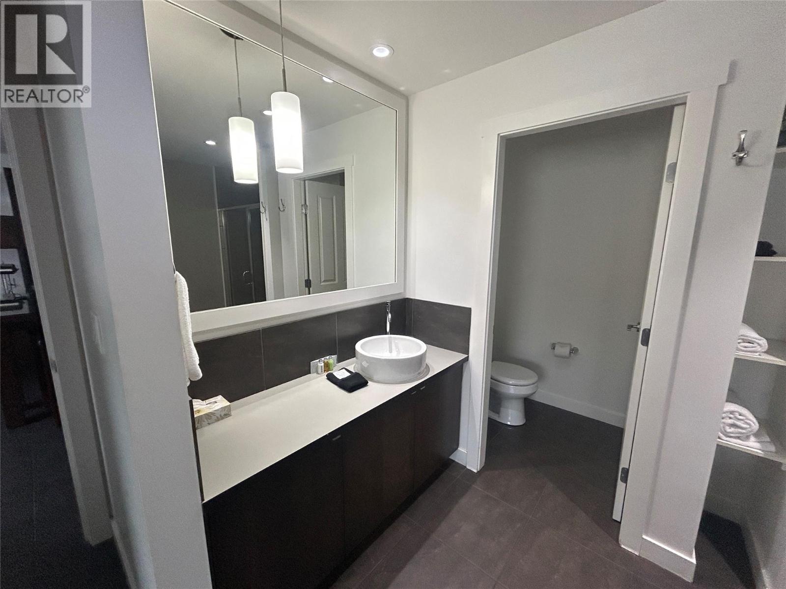 400 Stemwinder Drive Unit# 413 Property Photo 24
