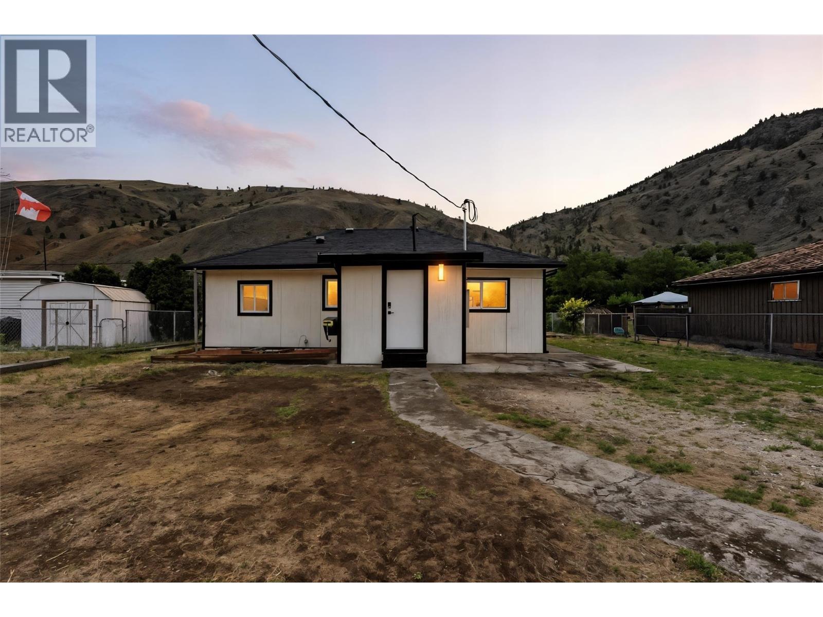 3771 Thompson View Street Property Photo 2