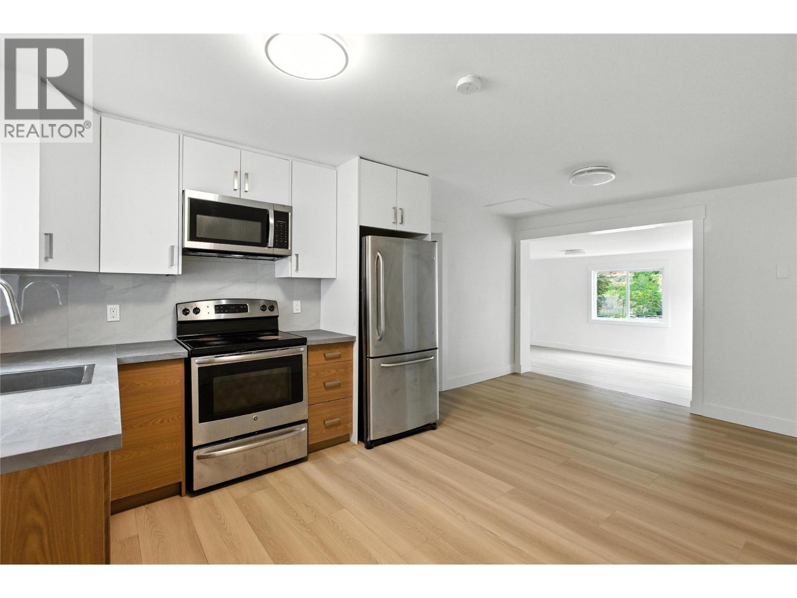 3771 Thompson View Street Property Photo 9
