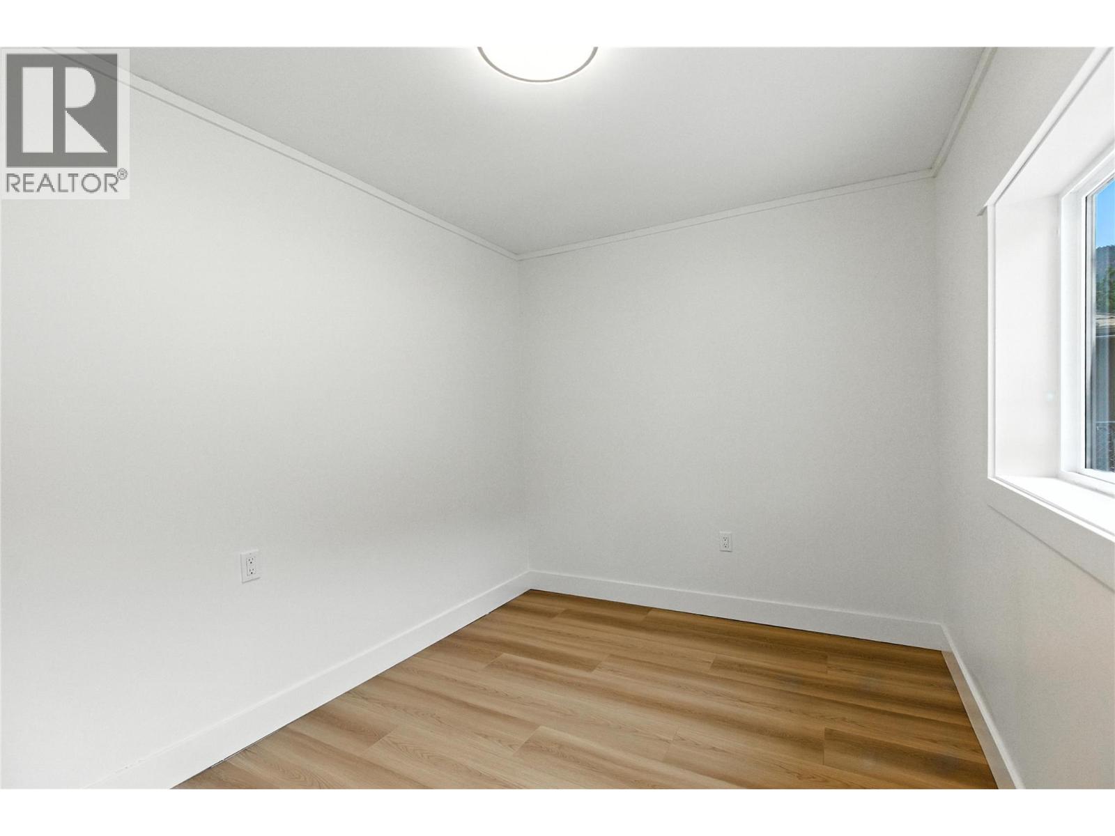 3771 Thompson View Street Property Photo 10