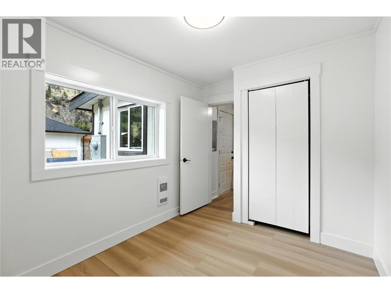 3771 Thompson View Street Property Photo 11