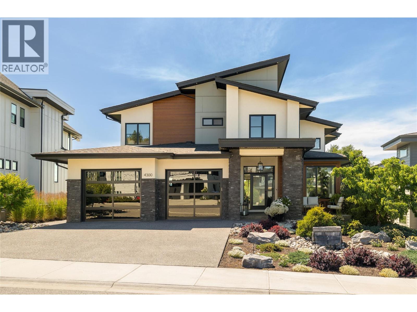 4300 Russo Street Property Photo 1