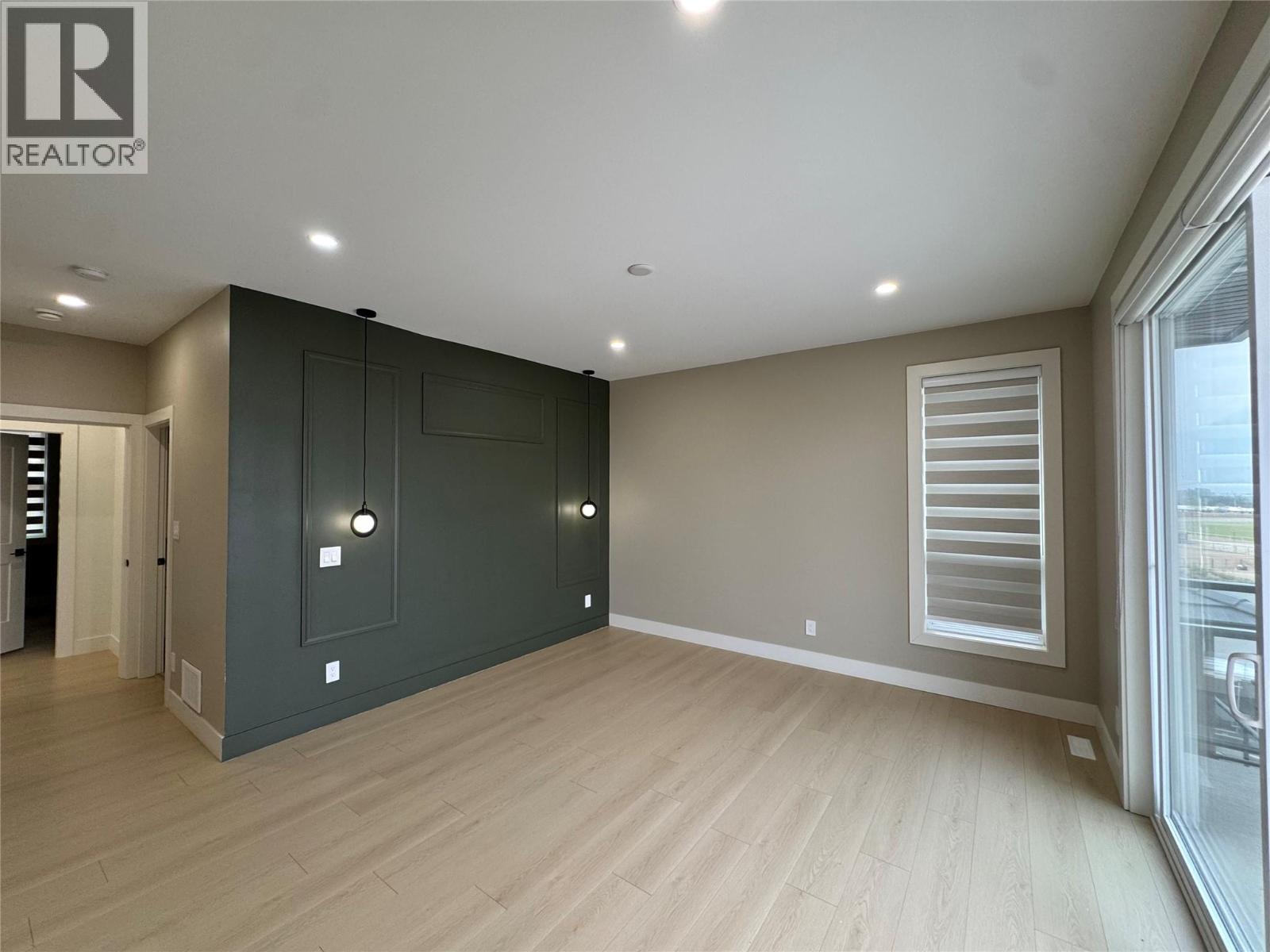 3806 Torrey Pines Drive Property Photo 18