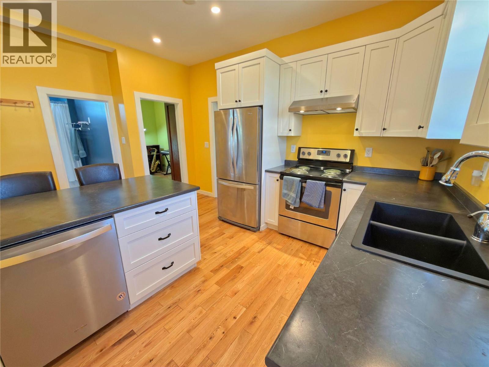 54 Billiter Avenue Property Photo 19