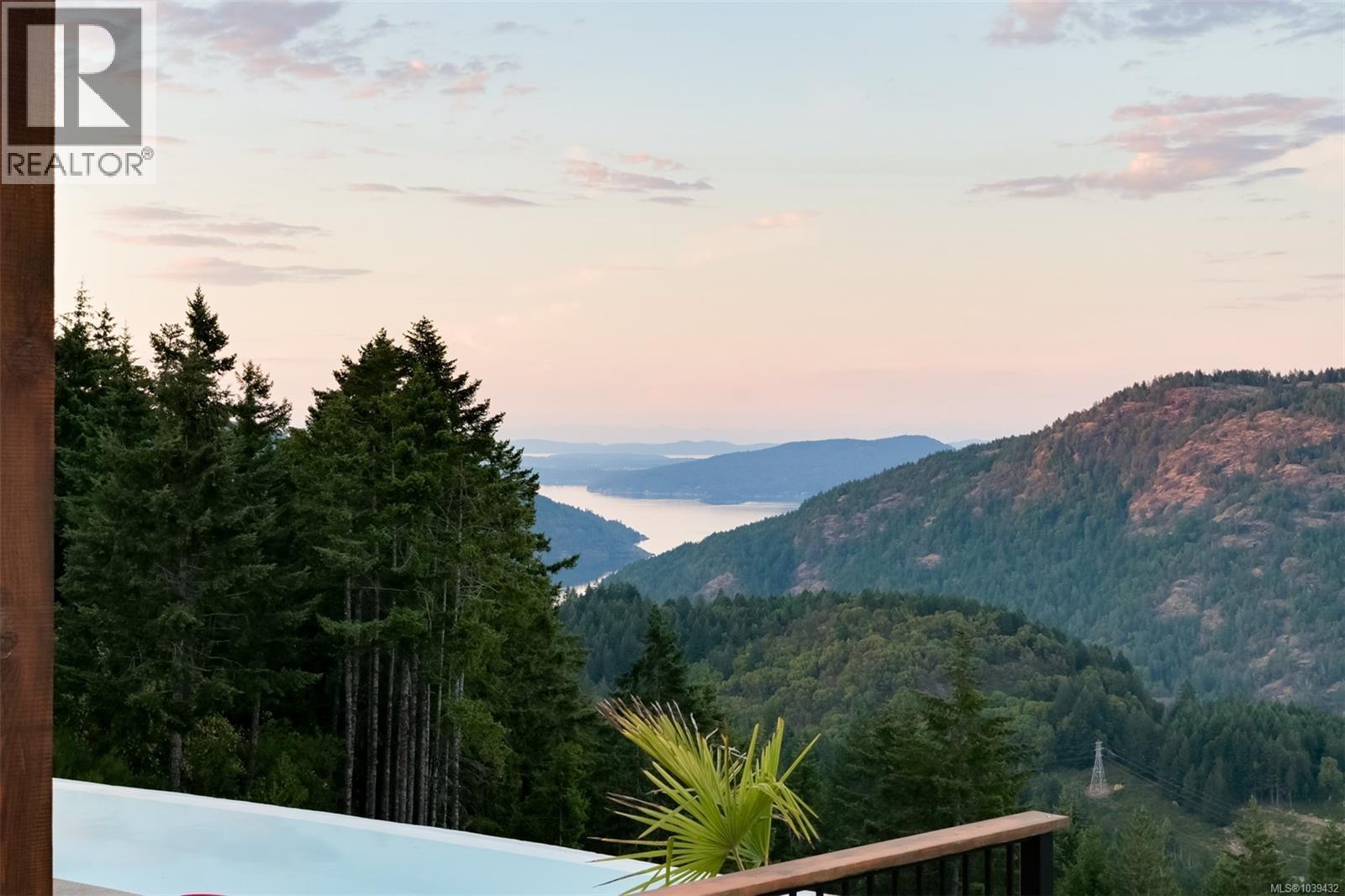 3979 Goldstream Heights Dr Property Photo 37