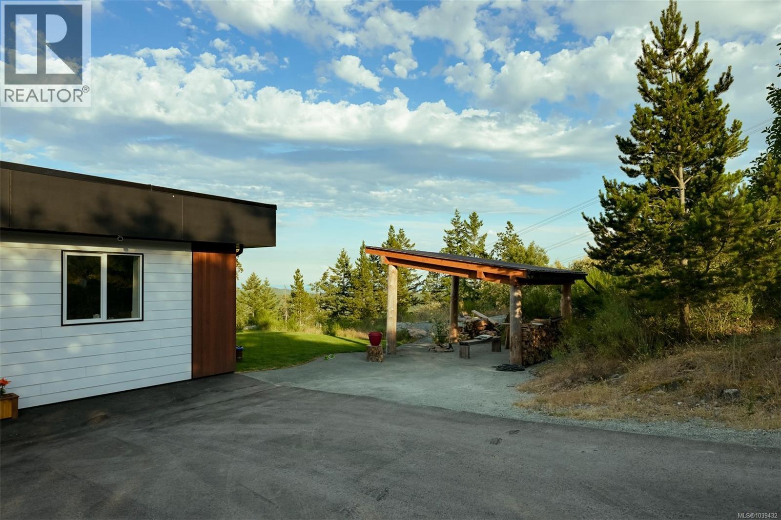 3979 Goldstream Heights Dr Property Photo 48