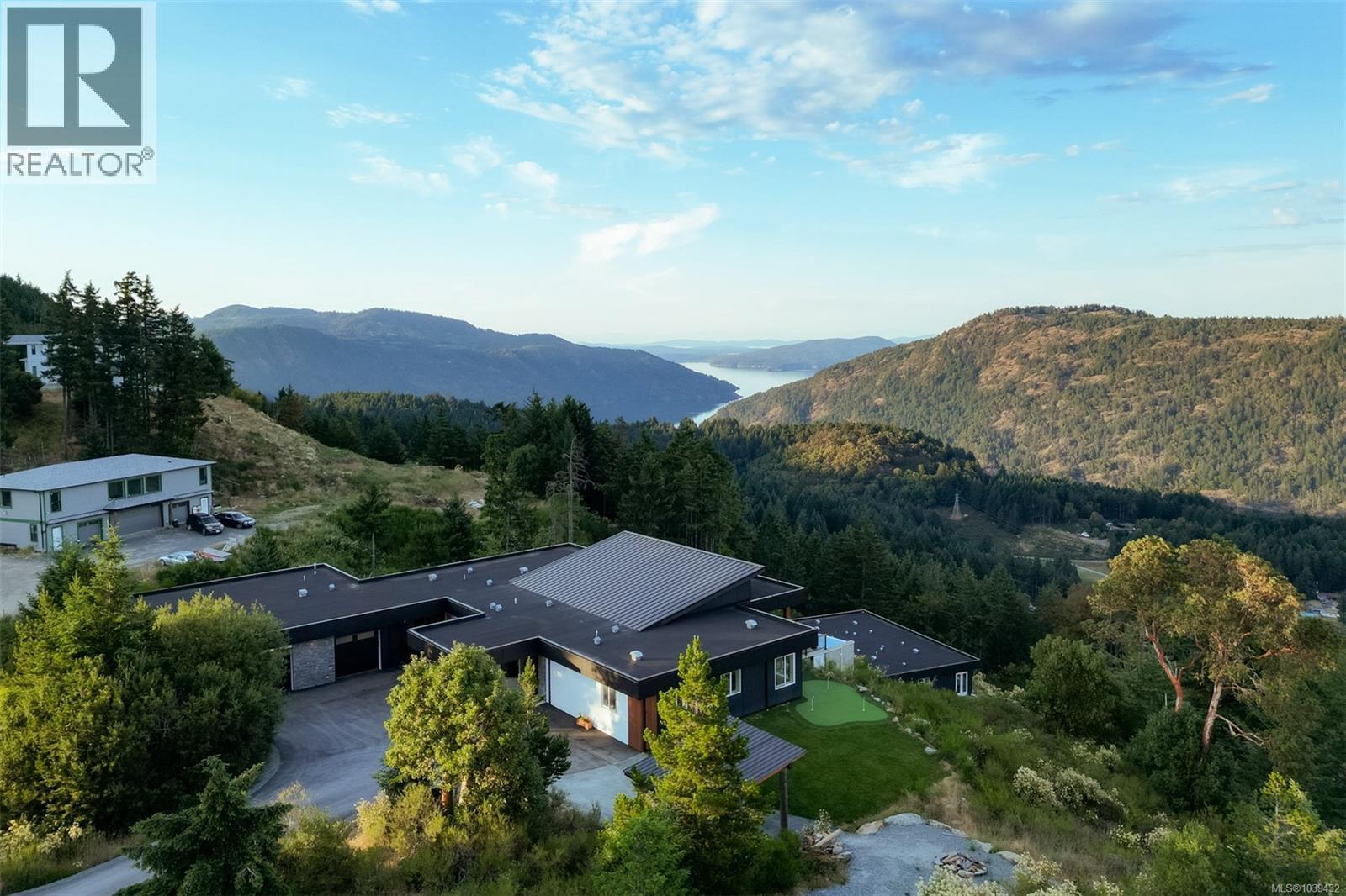 3979 Goldstream Heights Dr Property Photo 52