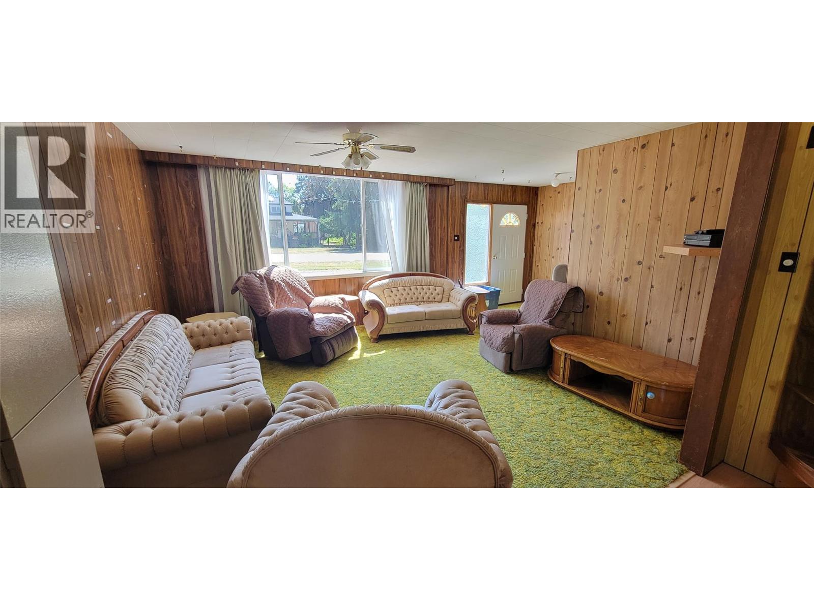 318 8th Avenue Property Photo 17