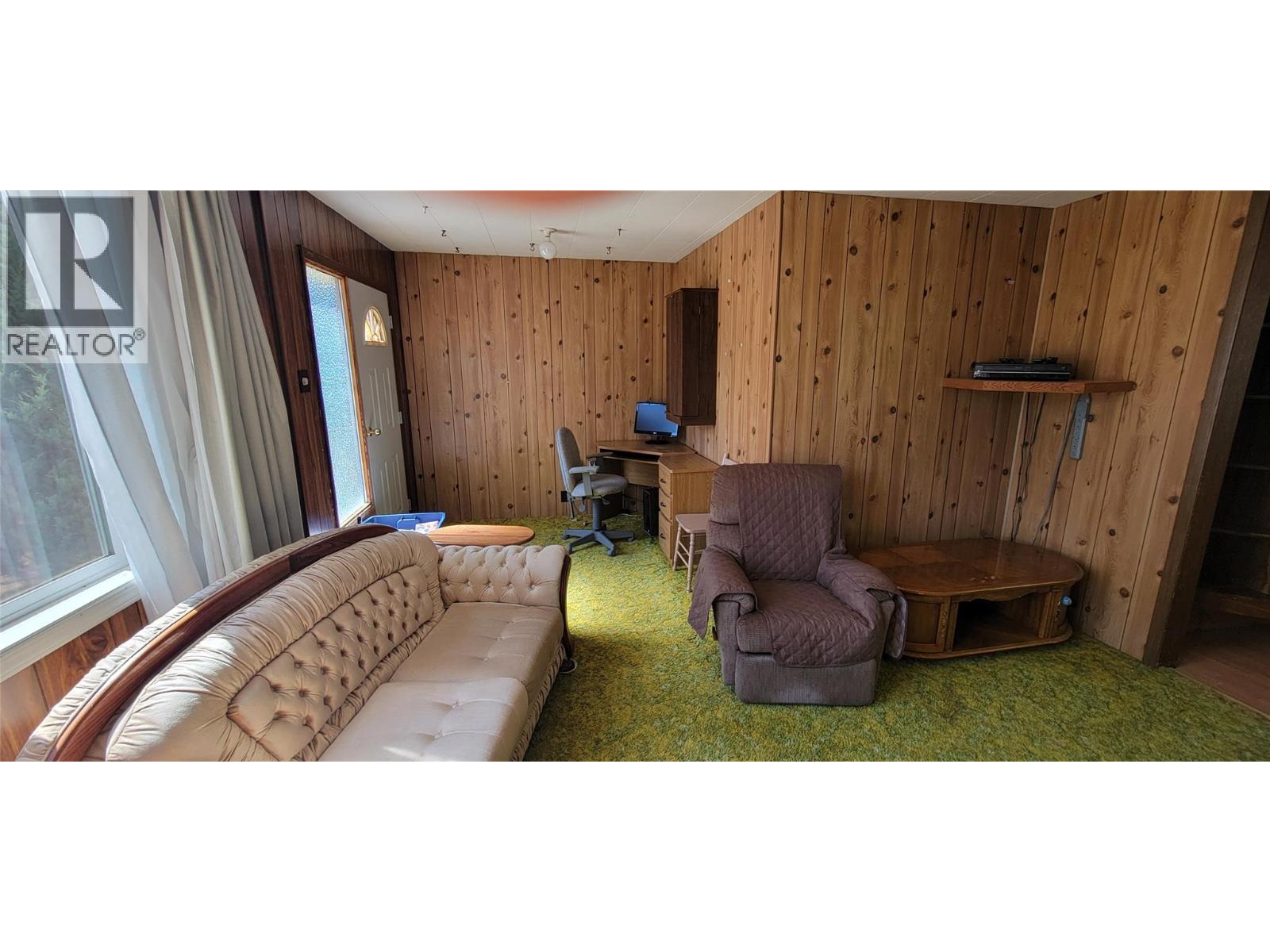 318 8th Avenue Property Photo 18