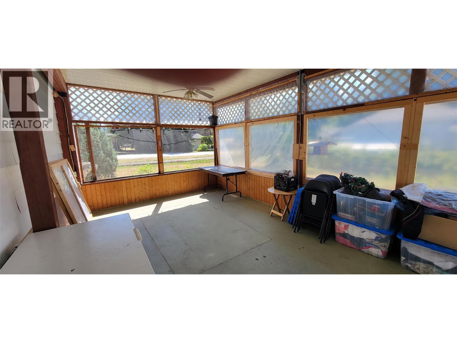 318 8th Avenue Property Photo 21