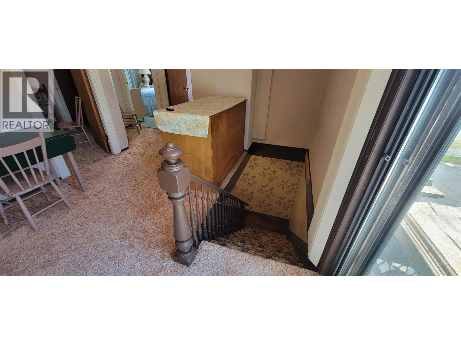 318 8th Avenue Property Photo 27