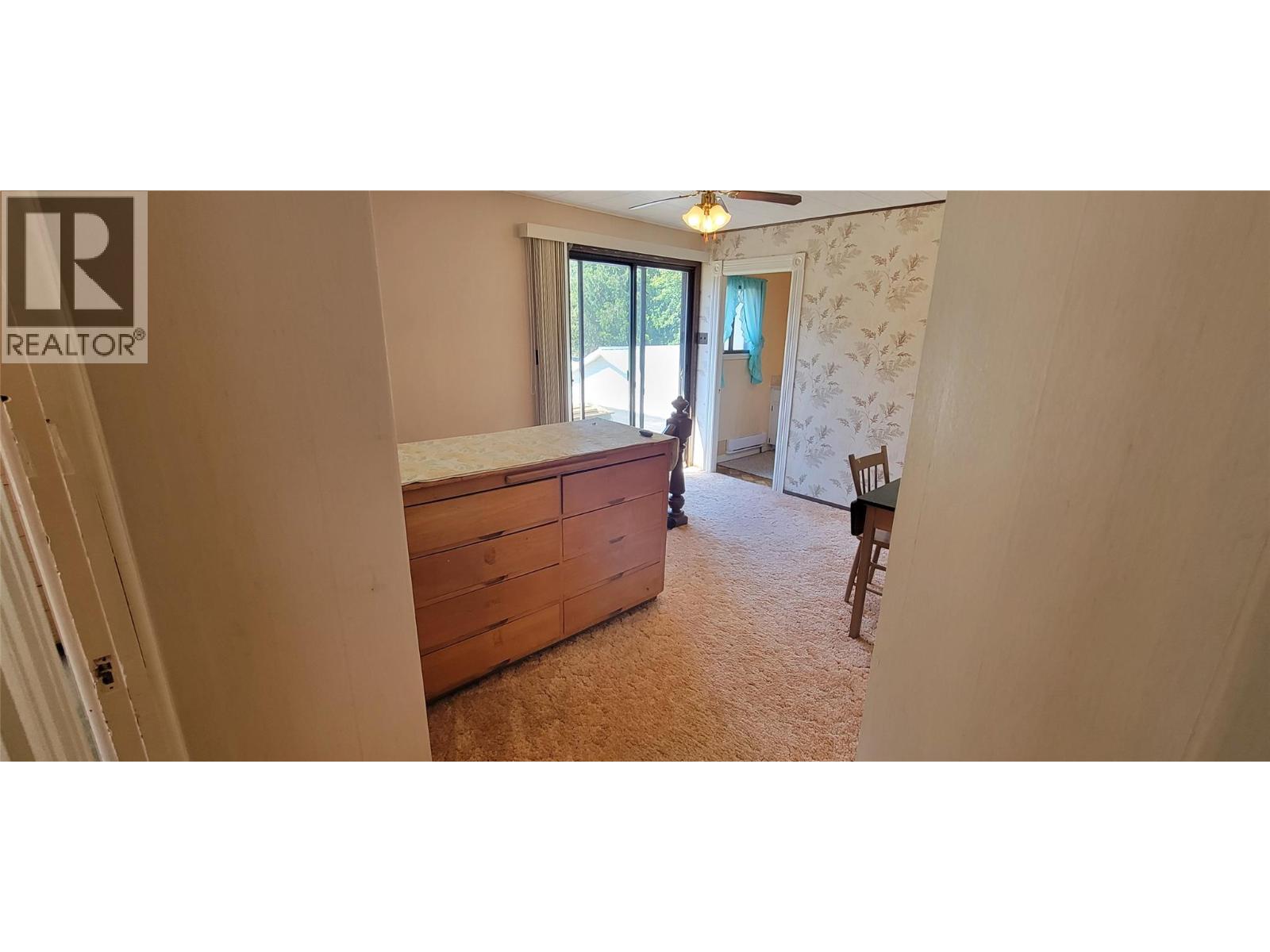 318 8th Avenue Property Photo 42
