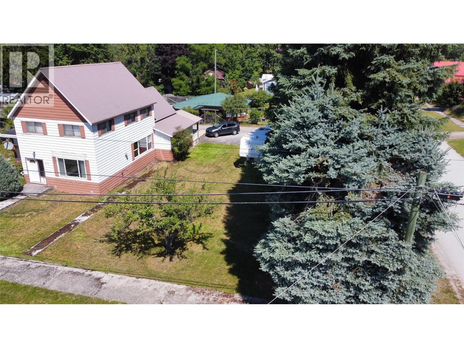 318 8th Avenue Property Photo 47