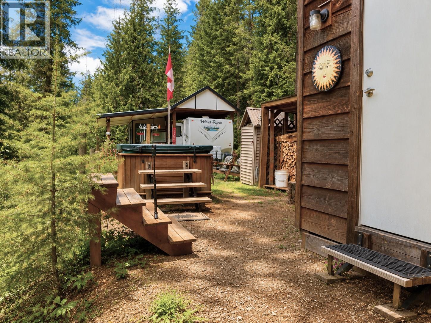 87 Dolly Varden Road Property Photo 13