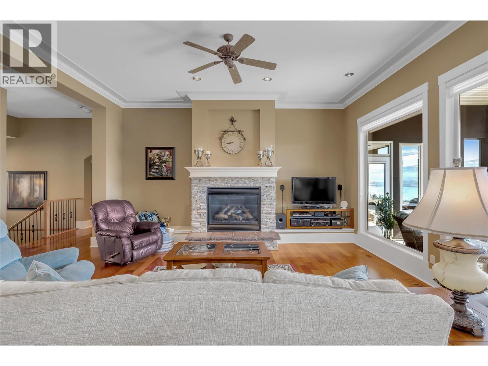 1487 Pinot Gris Drive Property Photo 10